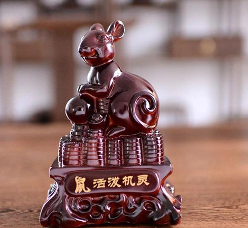 本图片来自义乌市优岗电子商务商行提供的生日生肖礼品仿木生肖鼠